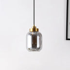 Suspension en verre SAFAVIEH Dafinka 15 cm (6 po) - 15 cm (6 po) L x 15 cm (6 po) P x 66 cm (26 po) H - Gris fumé/Laiton - 15 cm (6 po) L x 15 cm (6 po) P x 180 cm (71 po) H