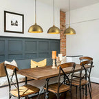 Lustre linéaire moderne à 3 lumières en laiton avec dôme pour îlot de cuisine - W53.2