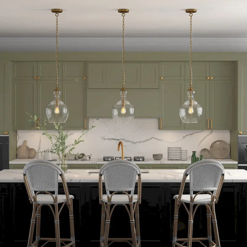 Suspension Verona 11 pouces de large avec abat-jour en verre - 11 pouces de large