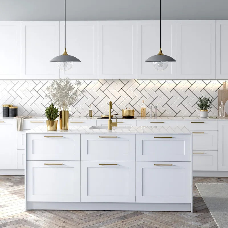 Suspension Alvia de 37 cm de large avec abat-jour en métal et verre - 37 cm de large