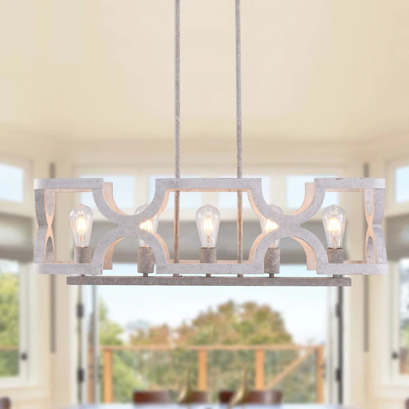 Lustre linéaire en bois Oaks Aura style campagne française à 5 lumières, luminaire rustique pour îlot de cuisine.