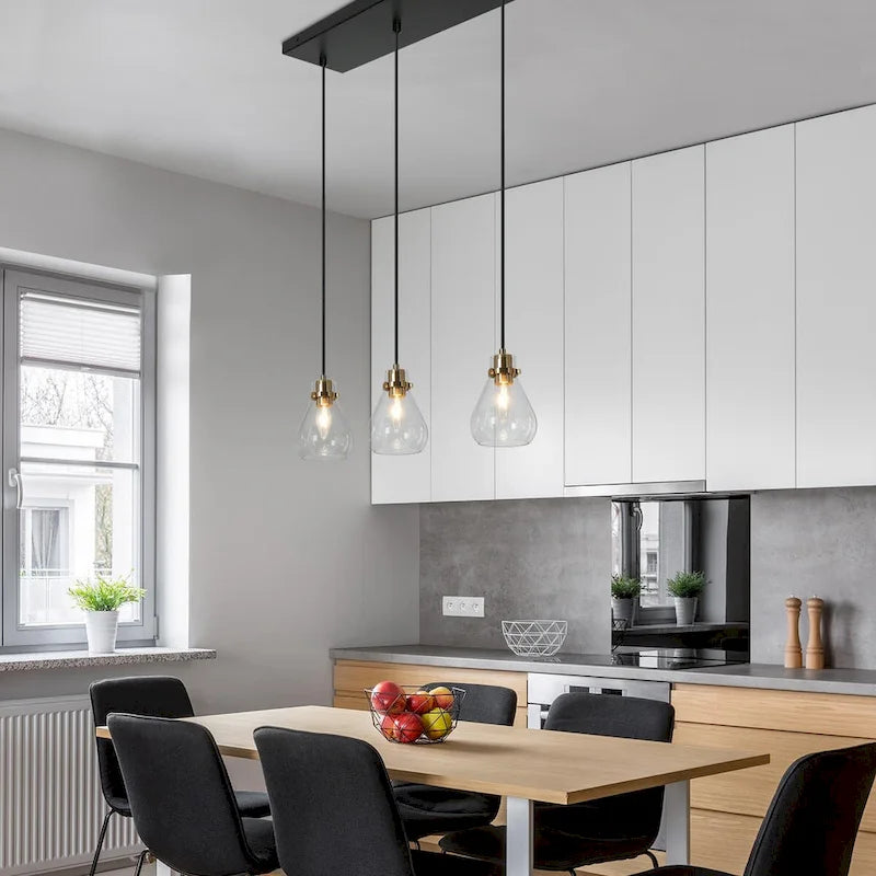 Suspension linéaire moderne Nalia noire et dorée à 3 lumières, idéale pour îlot de cuisine ou salle à manger (à monter soi-même) - 22 cm (L) x 67,5 cm (H) x 5 cm (P)