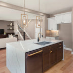 Suspension cylindrique linéaire de style moderne du milieu du siècle pour îlot de cuisine ou salle à manger