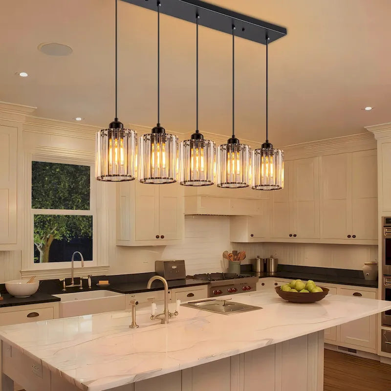 Lustre linéaire moderne Starsky à 5 lumières, 81 cm (32 po), en cristal, avec structure cylindrique en verre, idéal pour îlot de cuisine.