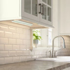 Amax Lighting 5W LED undercabinet in White Finish