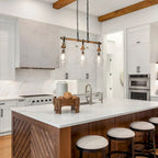 Lustre linéaire rustique à 3 lumières en verre transparent, style ferme, idéal pour une salle à manger.