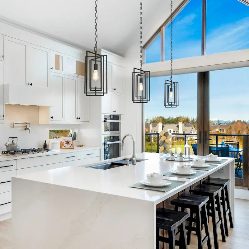 Suspension contemporaine rectangulaire noire à 1 lumière pour îlot de cuisine - L 12 x H 20,4